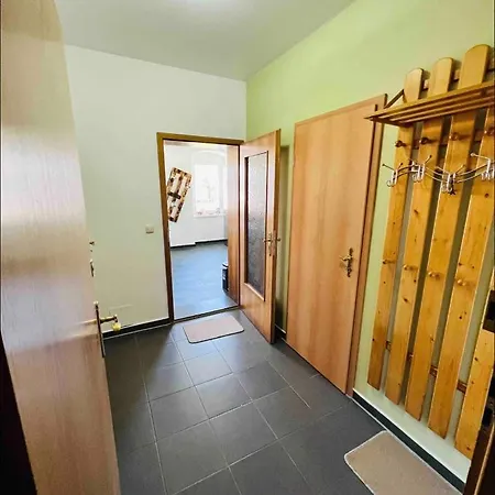 Daire Gemuetliche In Gruenhainichen Erzgebirge Grunhainichen