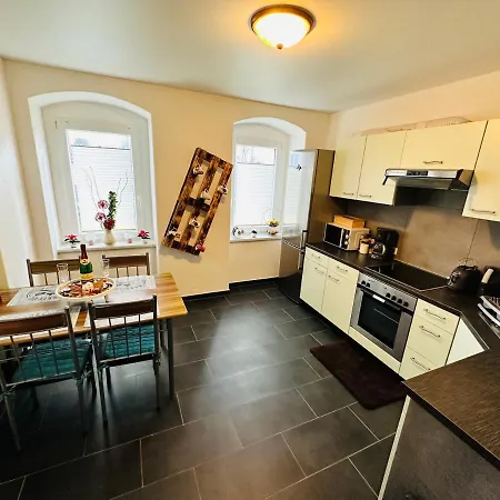 Gemuetliche In Gruenhainichen Erzgebirge Apartment *