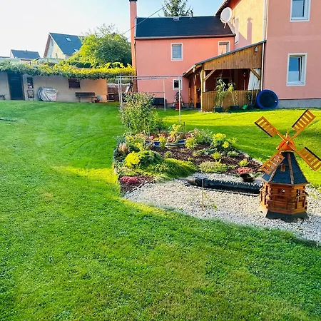 Apartment Gemuetliche In Gruenhainichen Erzgebirge
