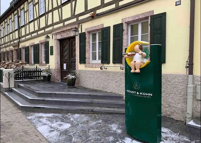 Gemuetliche In Gruenhainichen Erzgebirge *