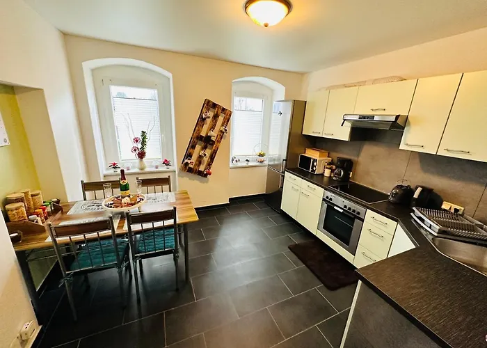 Gemuetliche In Gruenhainichen Erzgebirge Appartement *