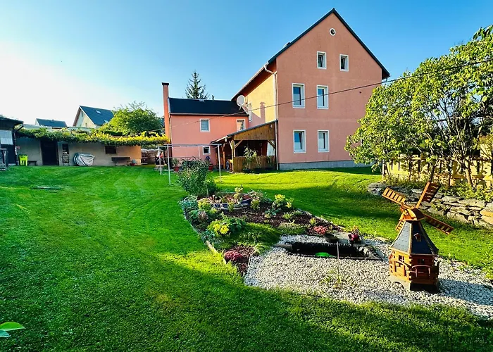 Gemuetliche In Gruenhainichen Erzgebirge Appartement